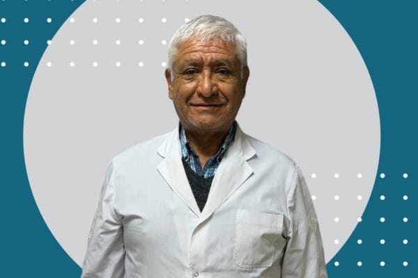 Dr. Alberto HUARICAPCHA PEÑA
